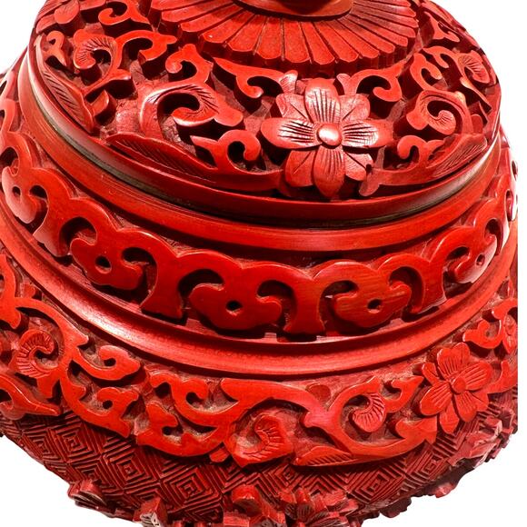 Antique Chinese Cinnabar Ornate Red Trinket Box Blue Enameled Brass Exquisite - Picture 6 of 9